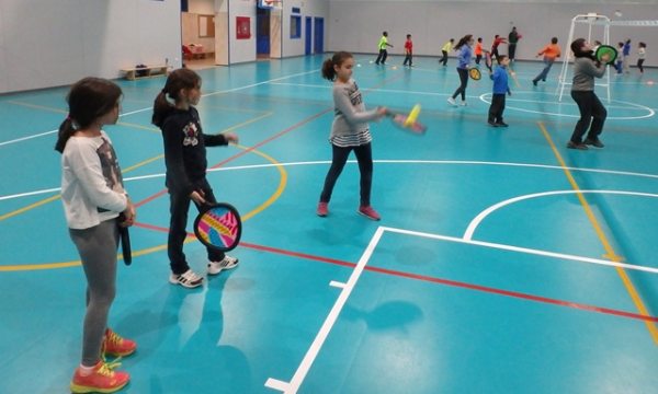 ESPECIALISTA EN DIDÁCTICA DE LA EDUCACIÓN FÍSICA EN SECUNDARIA Y EN EL DEPORTE ESCOLAR ESPECIALISTA EN DIDÁCTICA DE LA EDUCACIÓN FÍSICA EN SECUNDARIA Y EN EL DEPORTE ESCOLAR